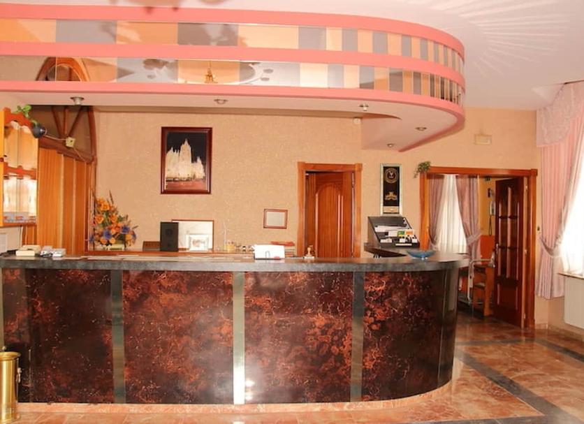 Front desk Photo