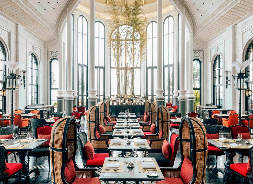 Restaurant Photo