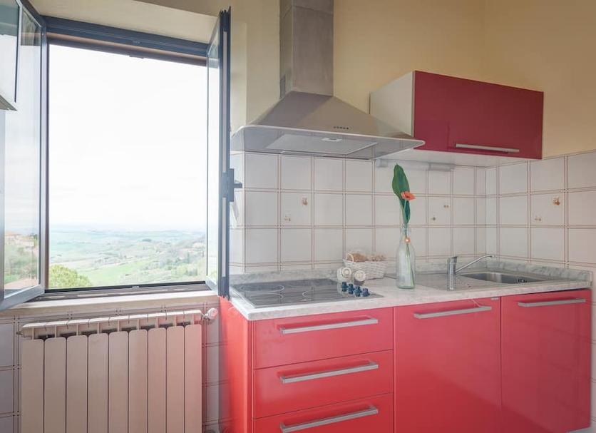 Kitchen Photo