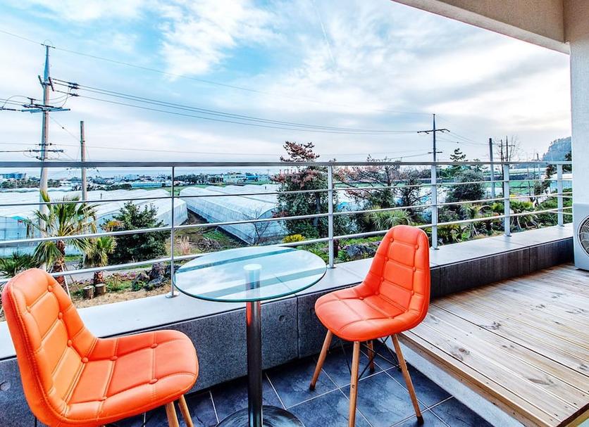 Balcony Photo
