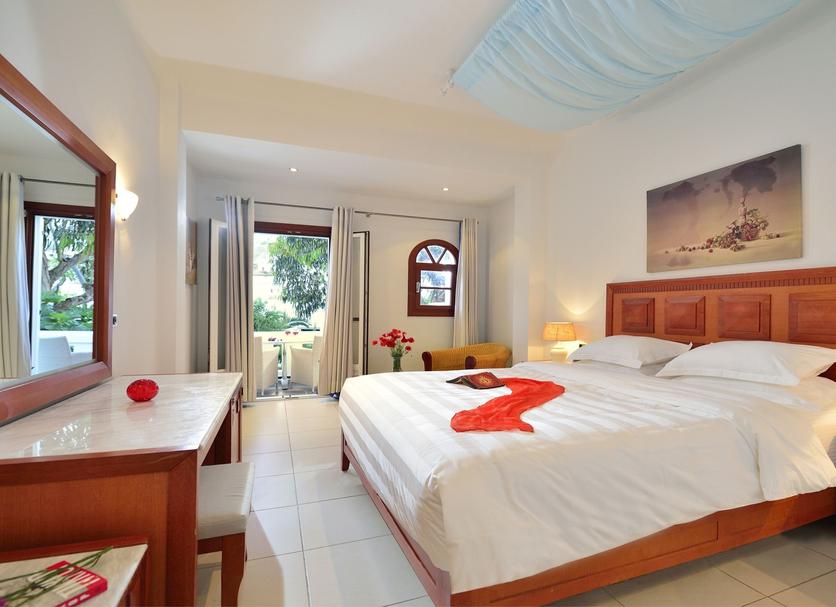 Bedroom Photo