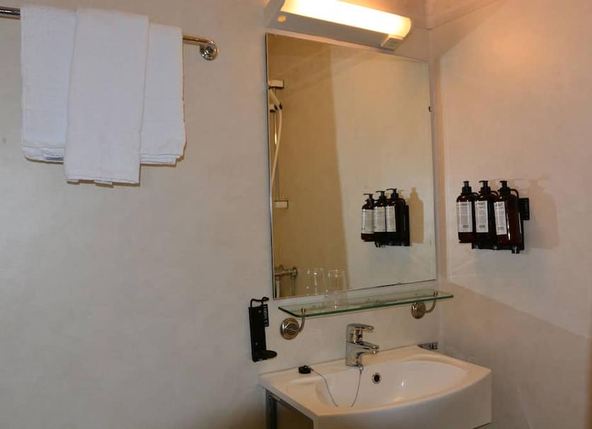 Bathroom Photo