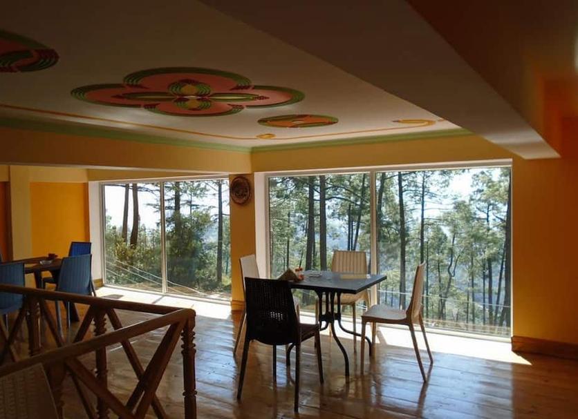 Dining room Photo