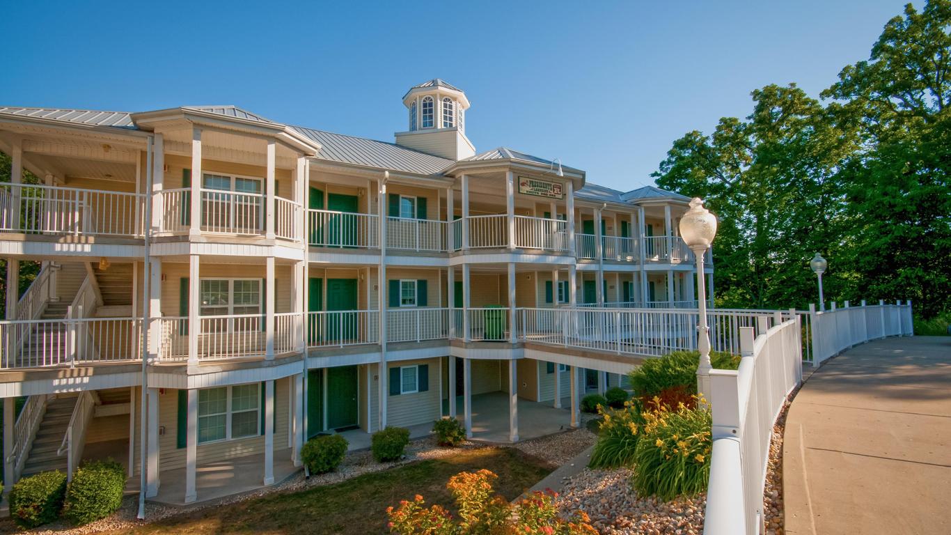 Holiday Inn Club Vacations Fox River Resort at Sheridan