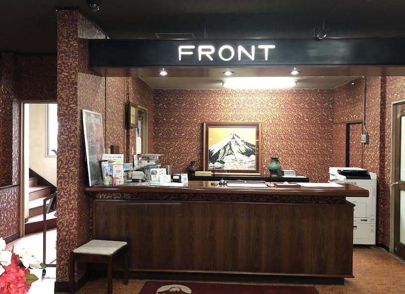 Front desk Photo