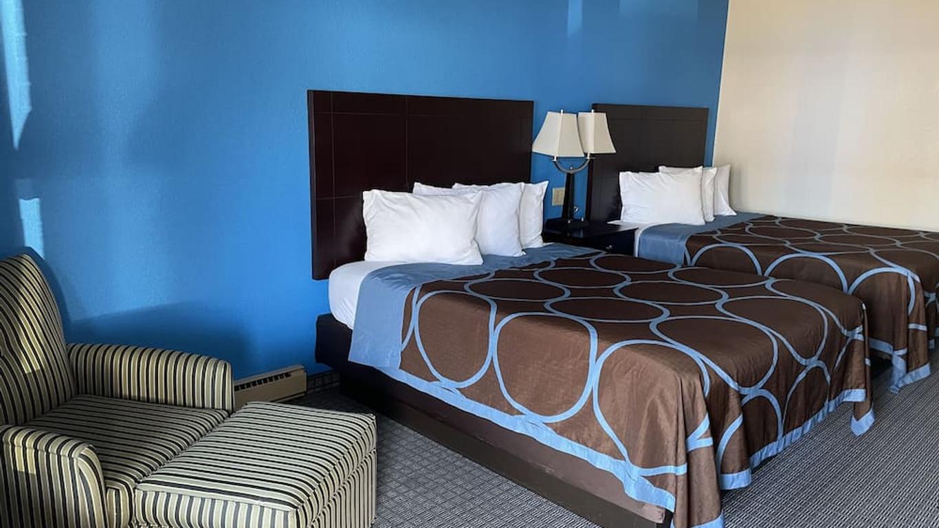 Amerivu Inn & Suites