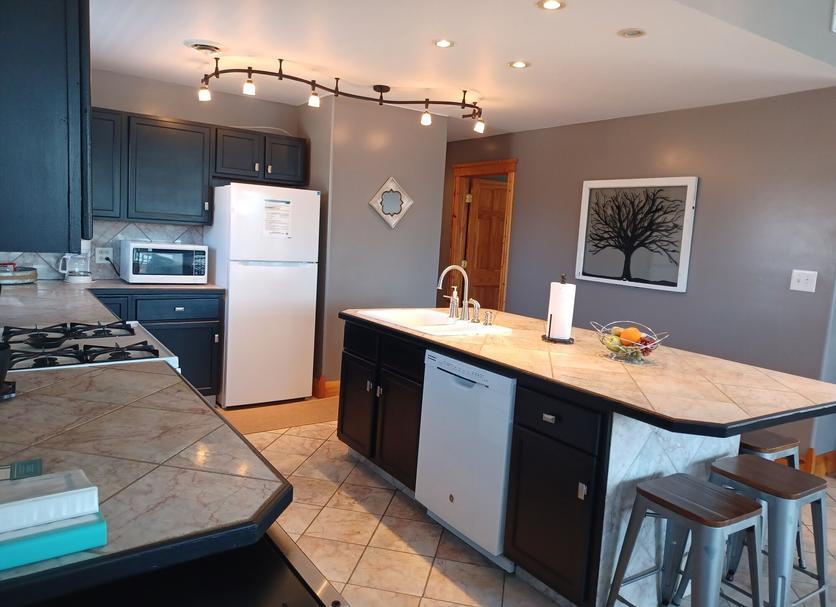 Kitchen Photo