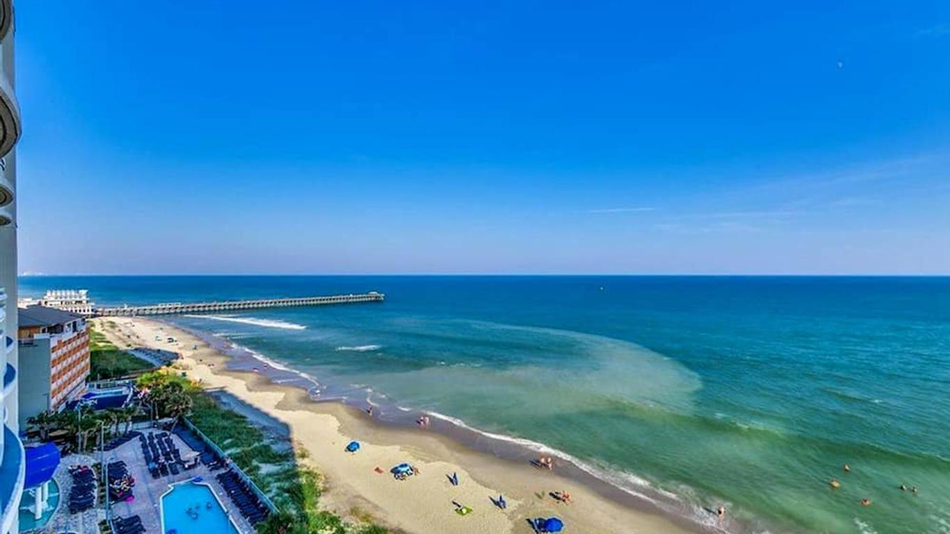 Deluxe Ocean Front One Bedroom Suite In
