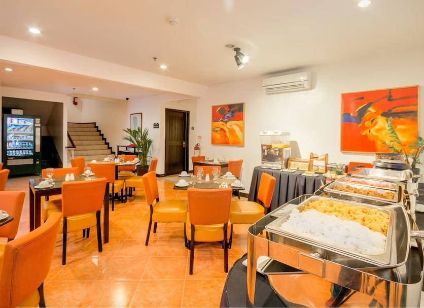 Restaurant Photo