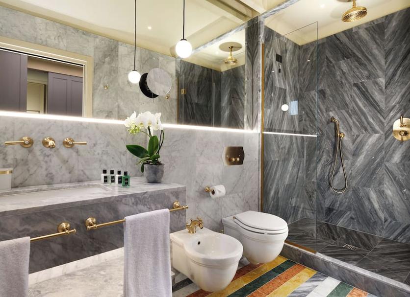 Bathroom Photo