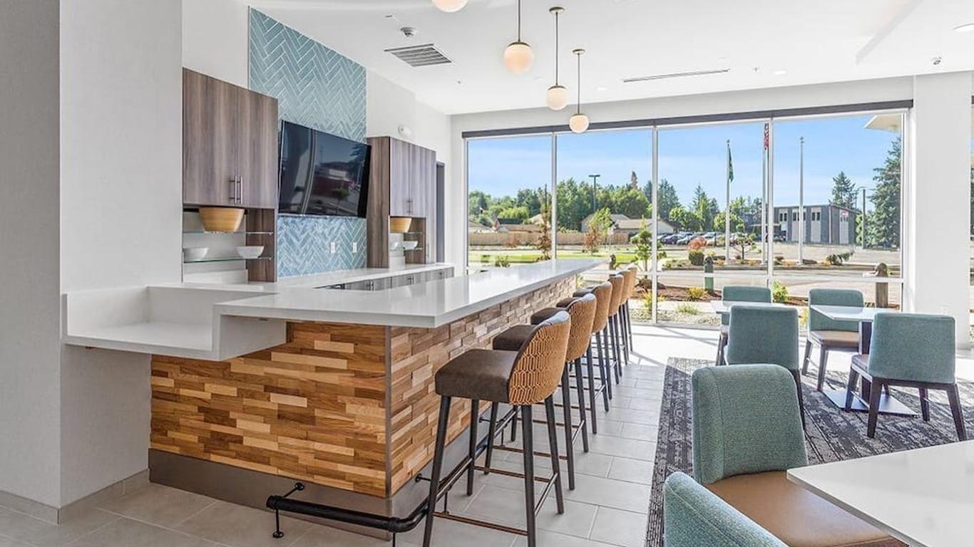 La Quinta Inn & Suites by Wyndham Centralia