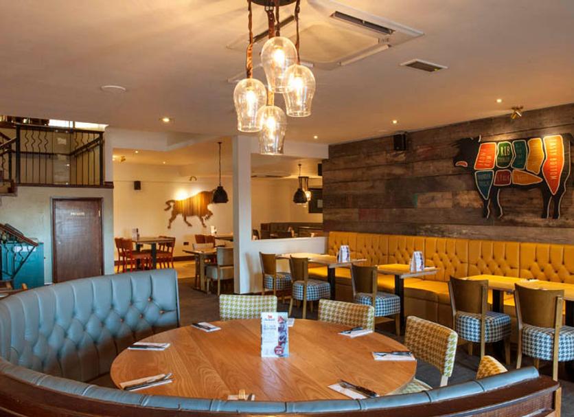 Restaurant Photo