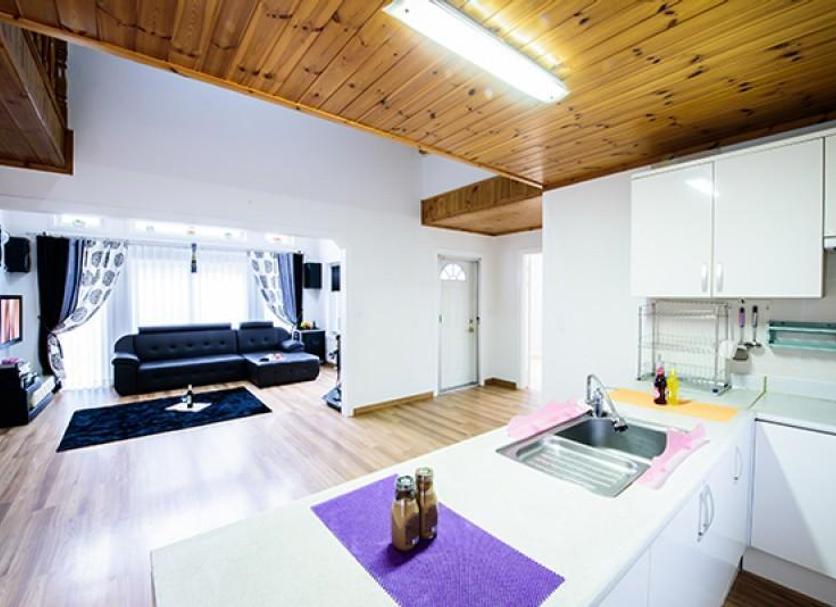 Kitchen Photo