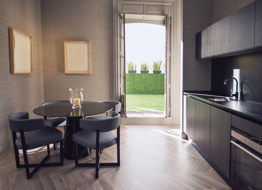 Dining room Photo