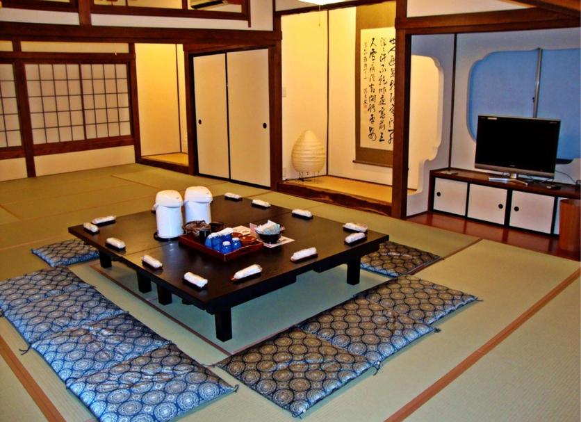 Dining room Photo
