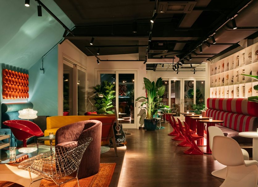 Lounge Photo