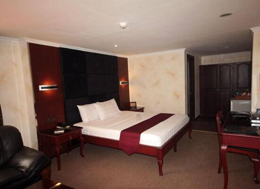 Bedroom Photo