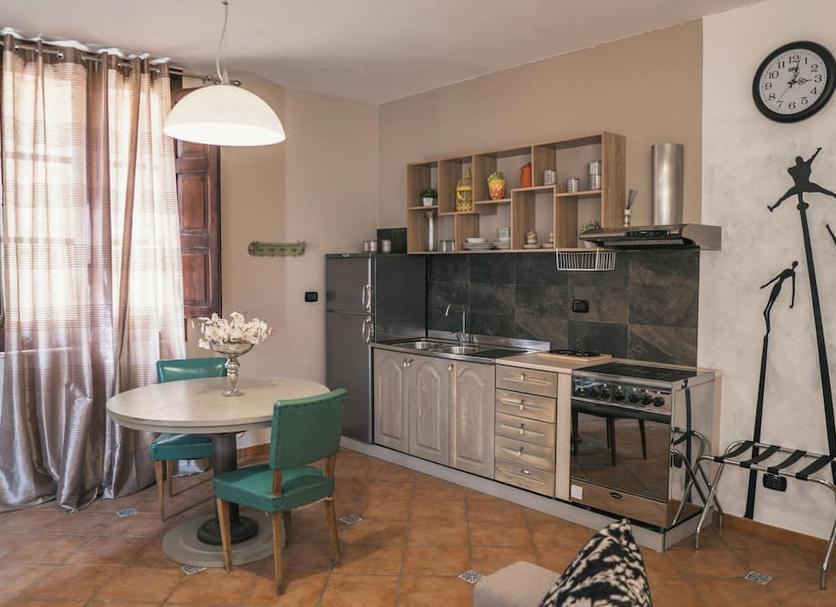 Kitchen Photo