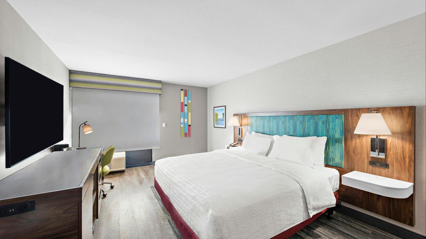 Hampton Inn by Hilton Los Angeles Airport