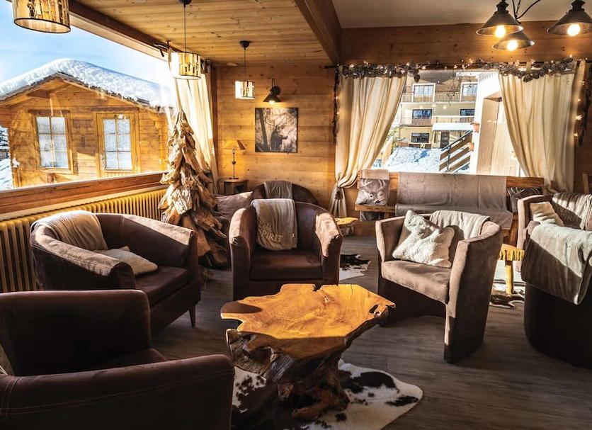 Lounge Photo