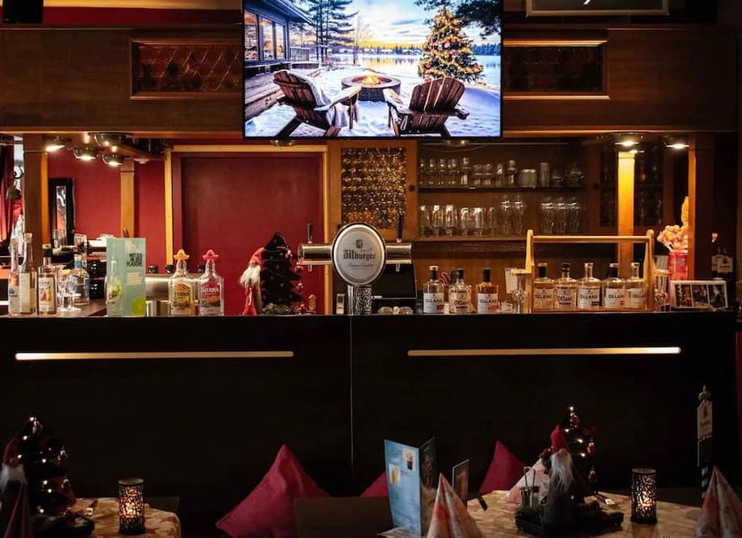 Bar Photo