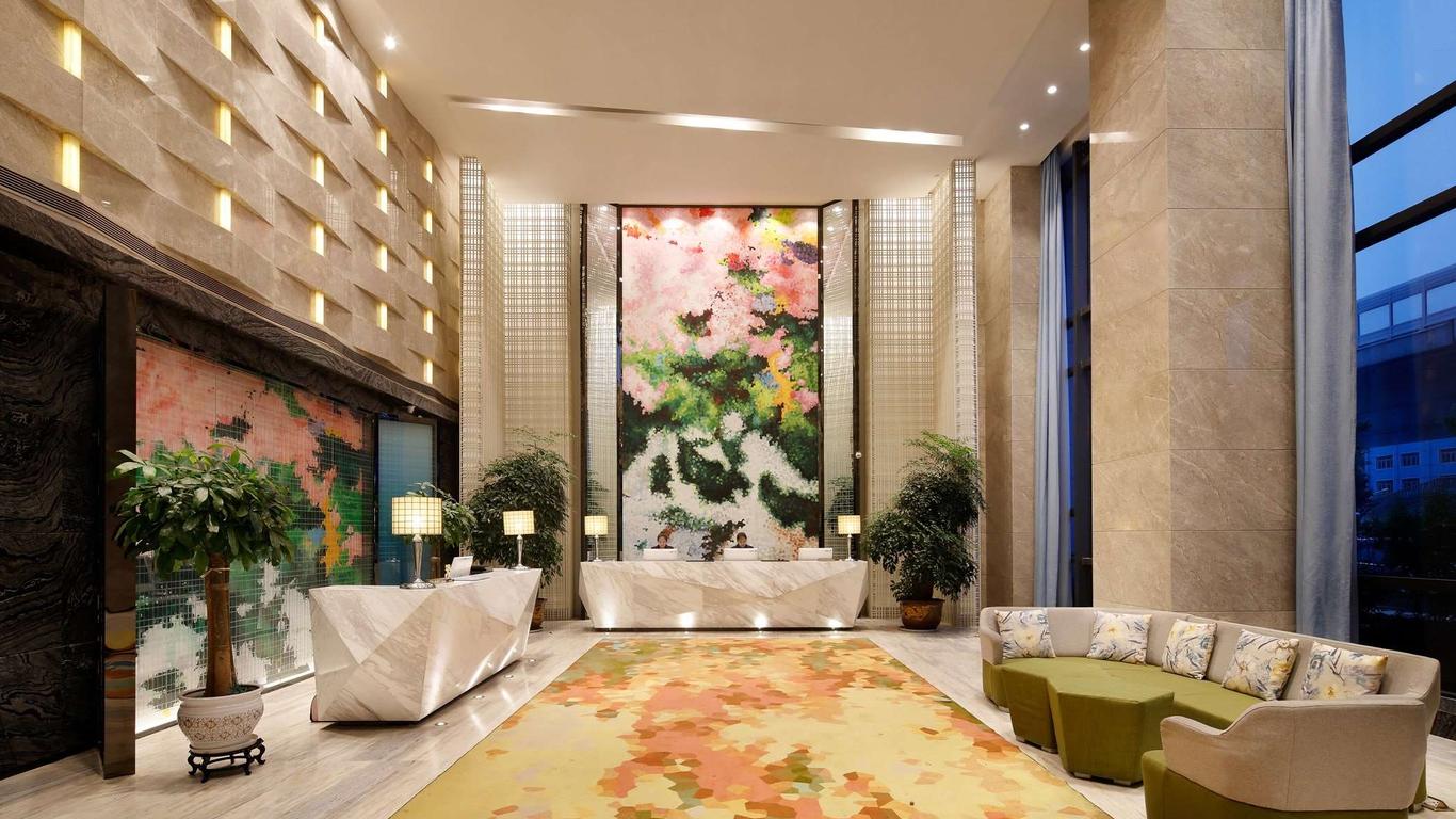 Ramada Encore by Wyndham Wuhan