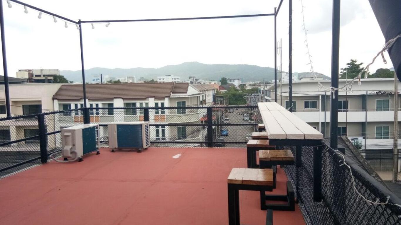 The 25 Hostel