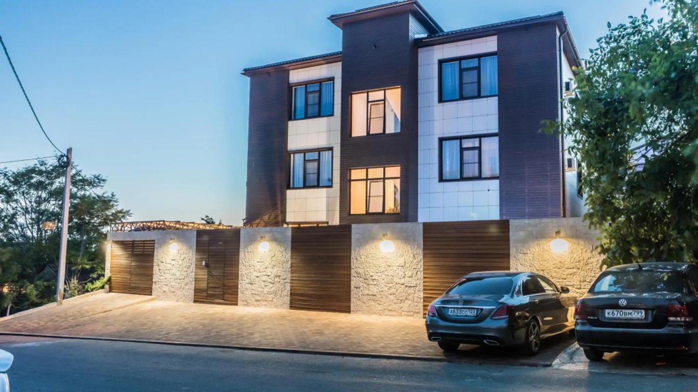 Sowa House