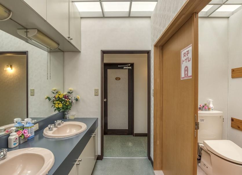 Bathroom Photo