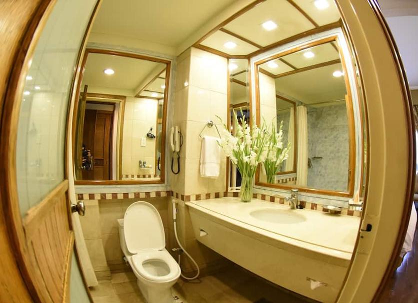 Bathroom Photo