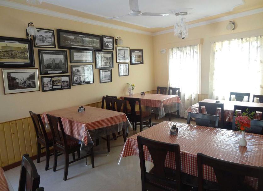 Restaurant Photo