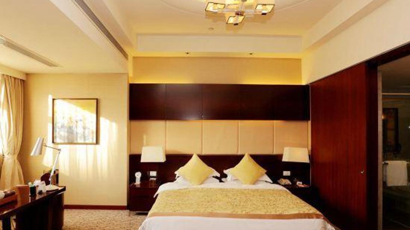 Nanjing Zhongshan Hotel Xinjiekou Deji Plaza