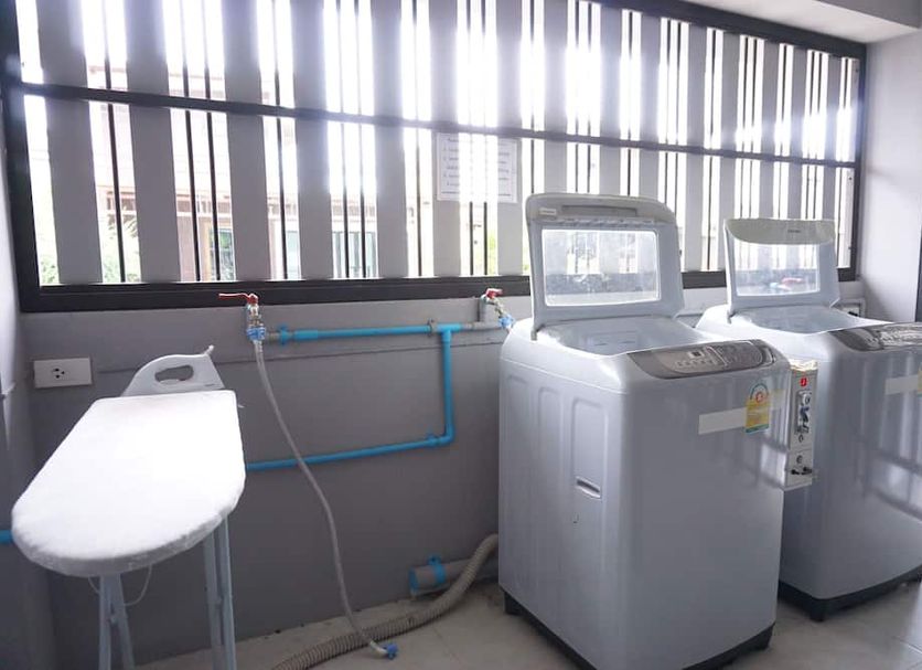 Laundry facility Photo
