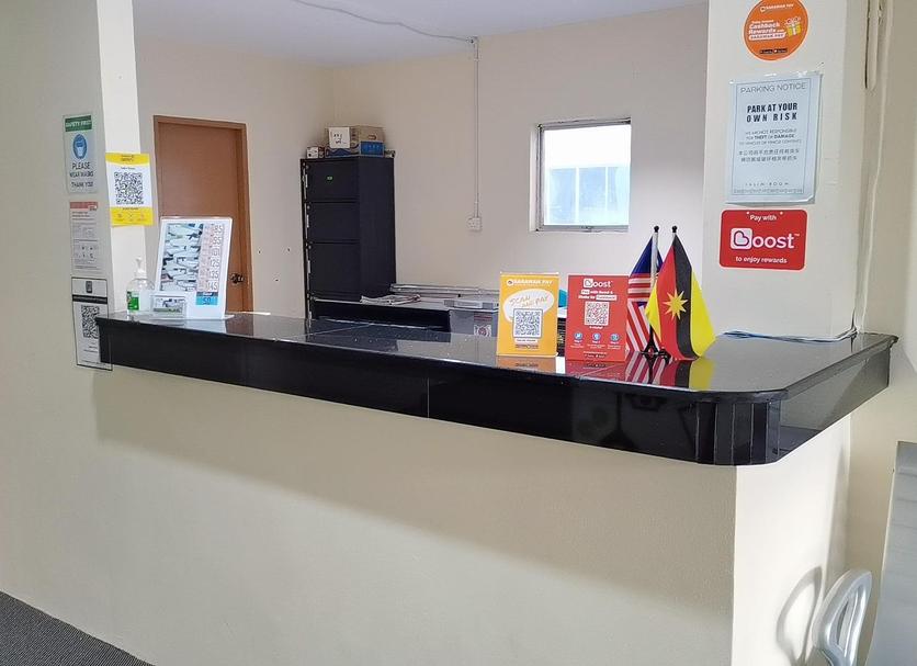 Front desk Photo
