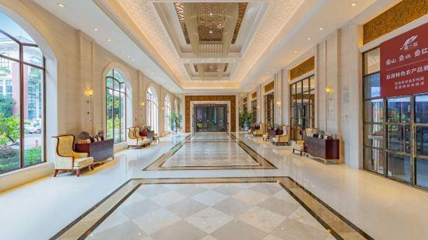 Taohualing Hotel (Yichang)