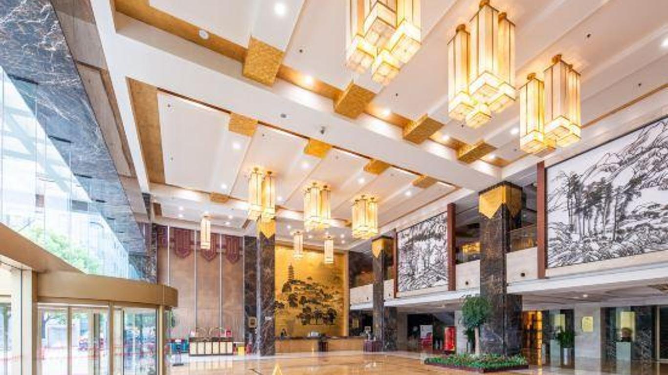 Changjiang Hotel