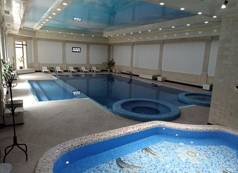 Pool Photo