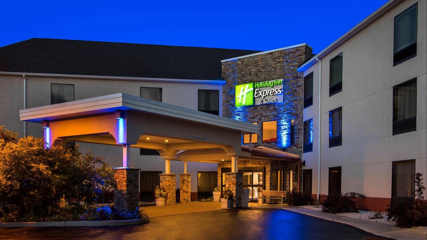 Holiday Inn Express Hotel & Suites Great Barrington, An IHG Hotel