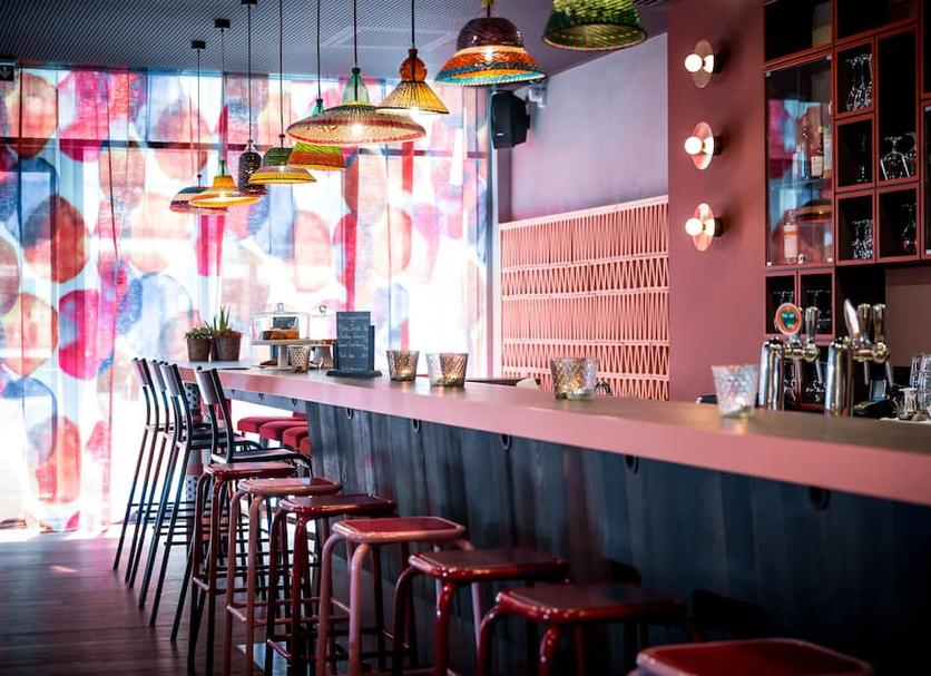 Bar Photo