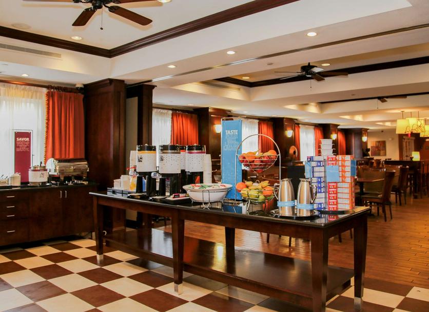 Buffet Photo