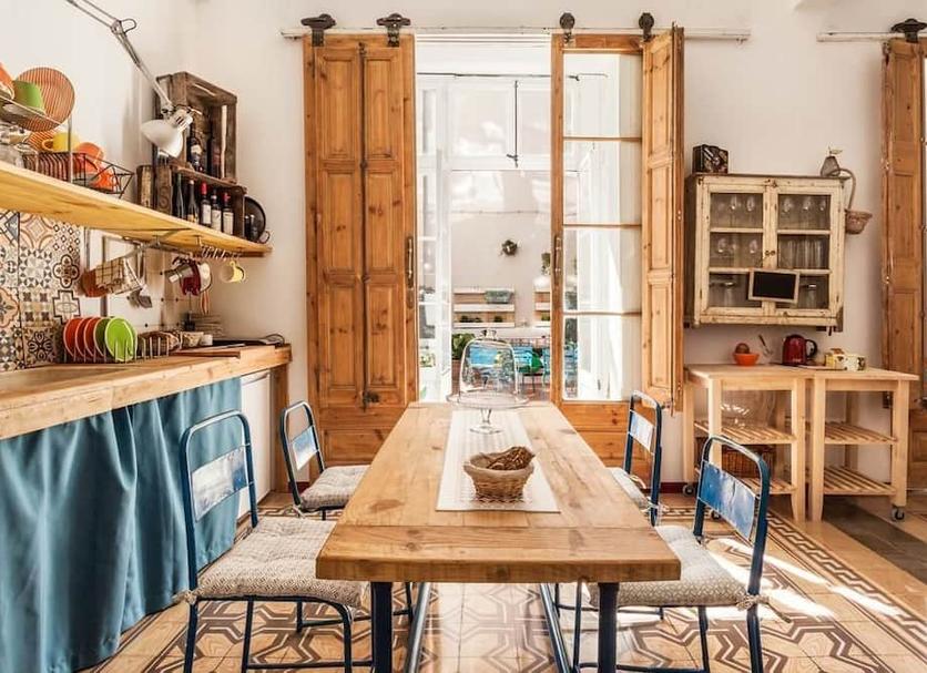 Dining room Photo