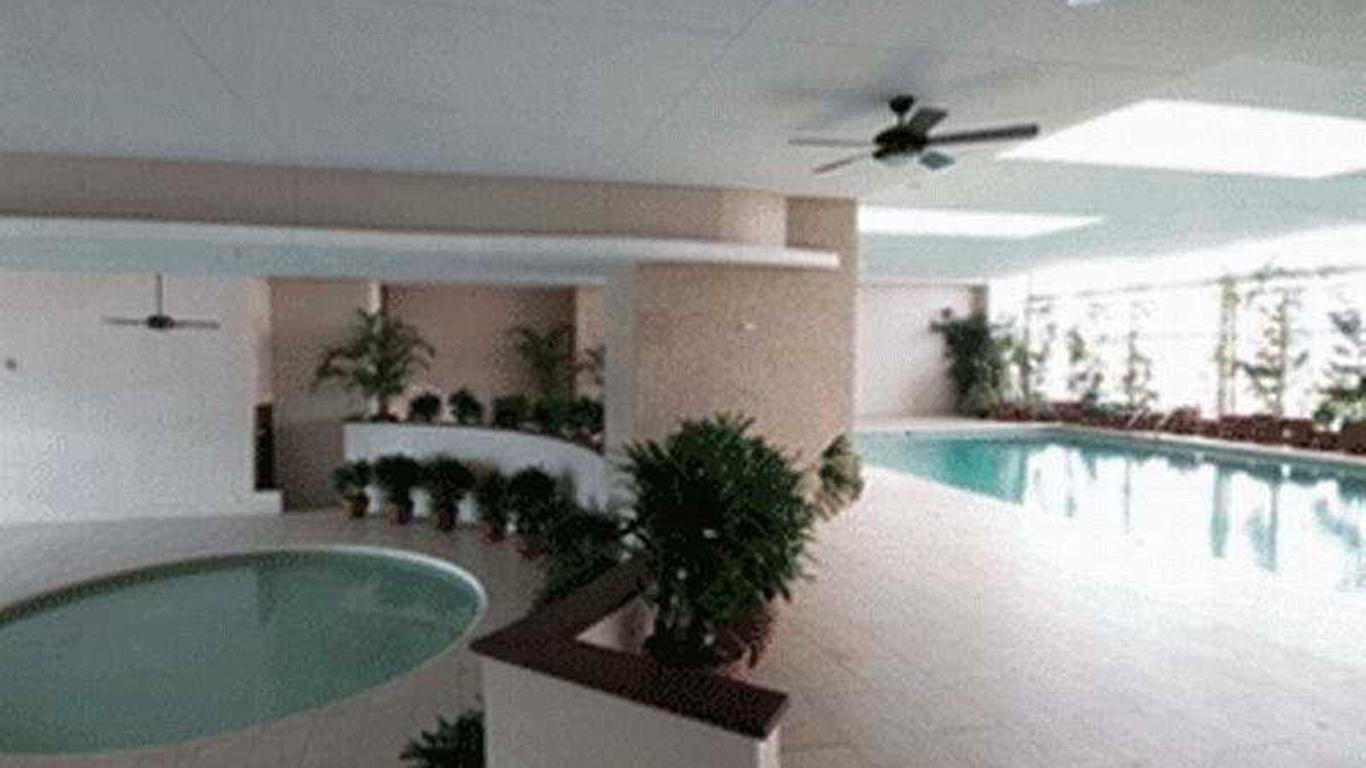 Regalia Tower Suites