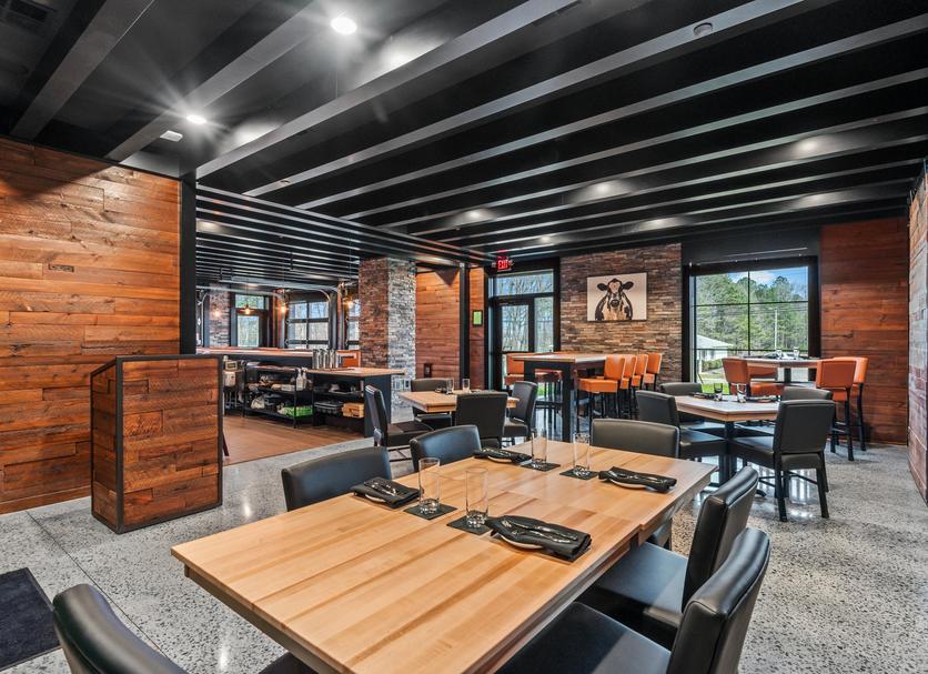 Restaurant Photo