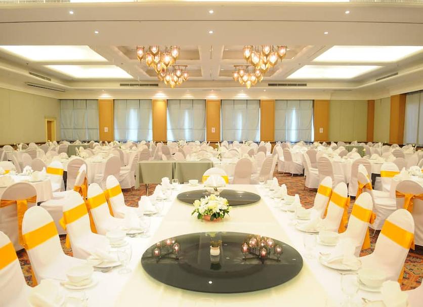 Banquet hall Photo