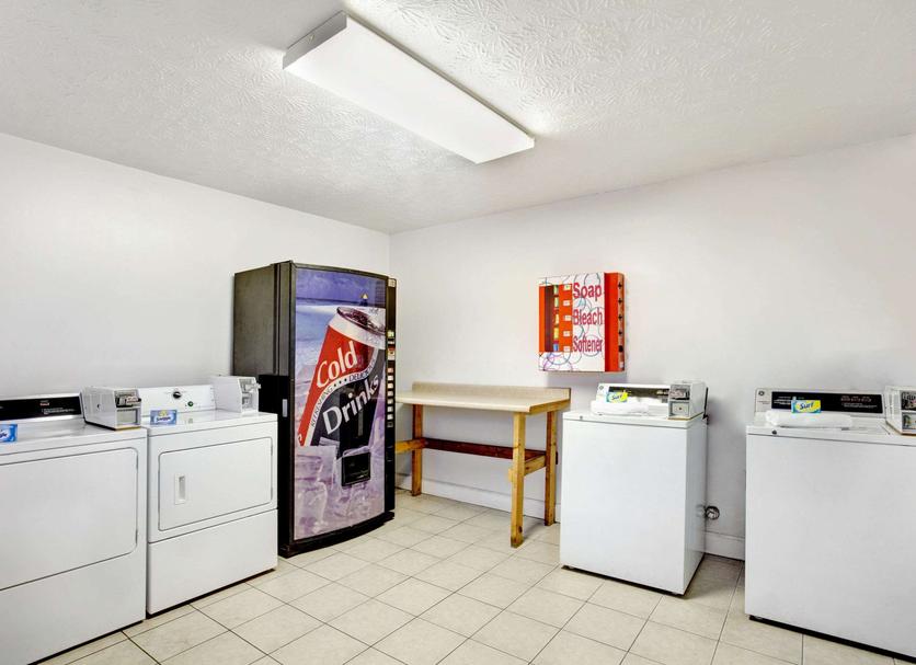 Laundry facility Photo