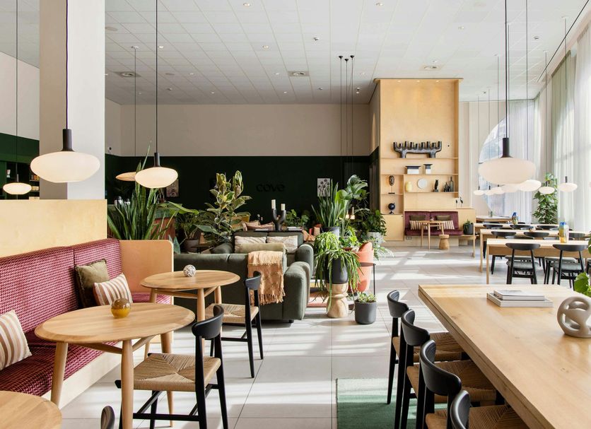 Restaurant Photo