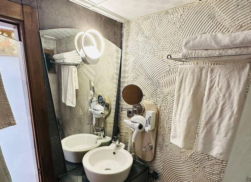 Bathroom Photo