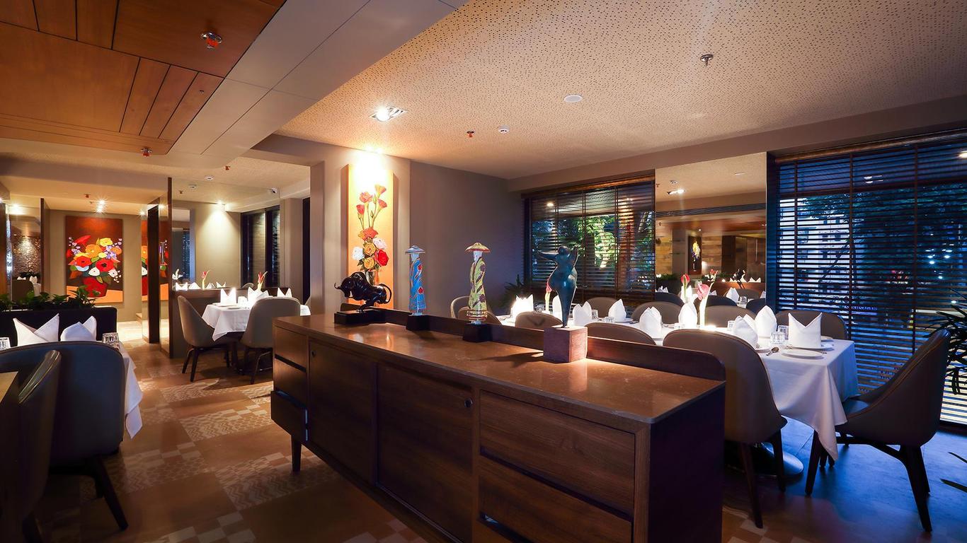 The Grandeur Boutique Hotel
