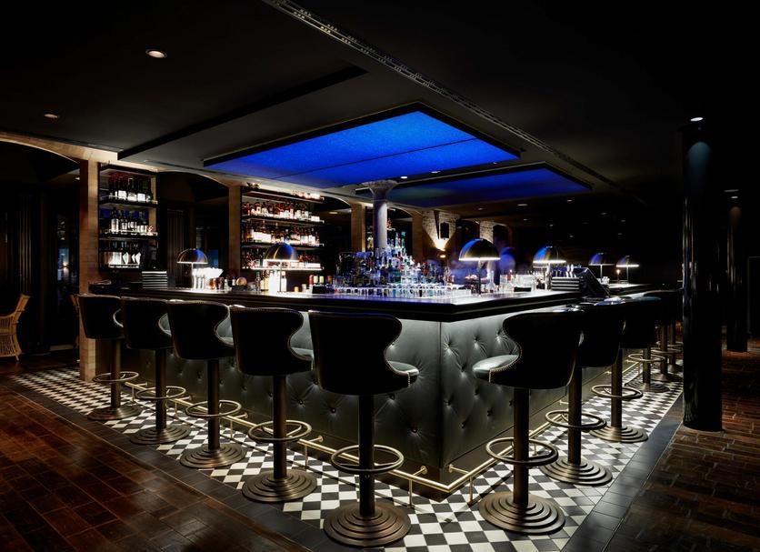 Bar Photo