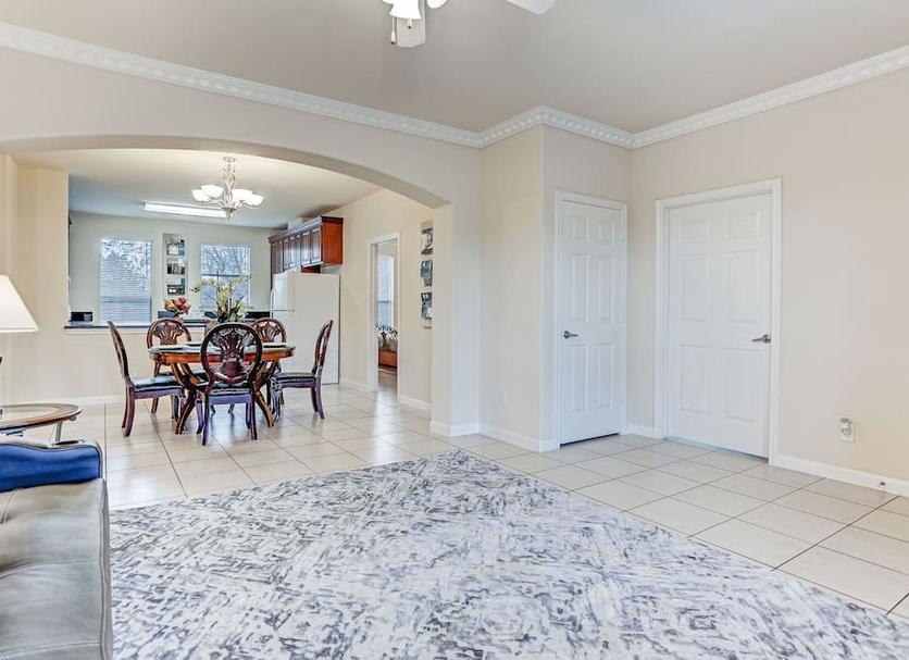 Dining room Photo